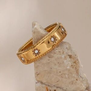 New 18k Gold Plated Zircon Star Band Ring